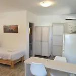 Kathys Island Retreat شقة فندقية