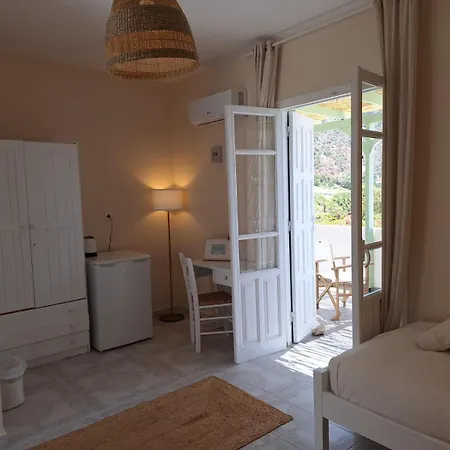 Kathys Island Retreat Apartmanhotel Ádia