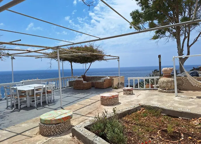 Kathys Island Retreat 4* Adia