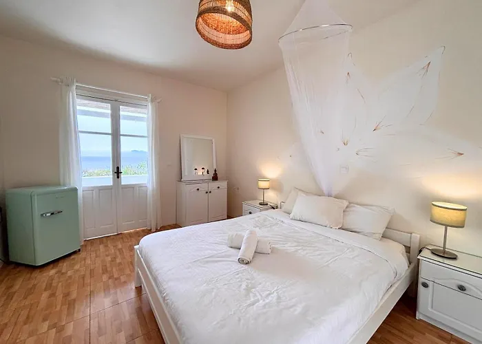 Kathys Island Retreat 4* Adia