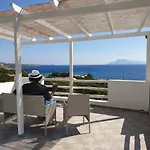 Aparthotel Kathys Island Retreat 4*