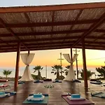 Aparthotel Kathys Island Retreat Adia