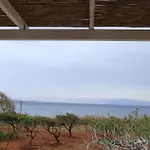 Aparthotel Kathys Island Retreat 4*