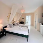 Aparthotel Kathys Island Retreat Adia