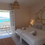 Kathys Island Retreat 4* Adia