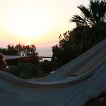 Kathys Island Retreat Aparthotel 4*