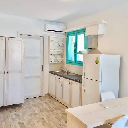 Kathys Island Retreat Apart Otel 4*