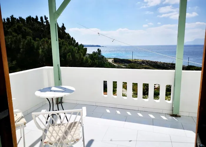 Kathys Island Retreat 4* Adia