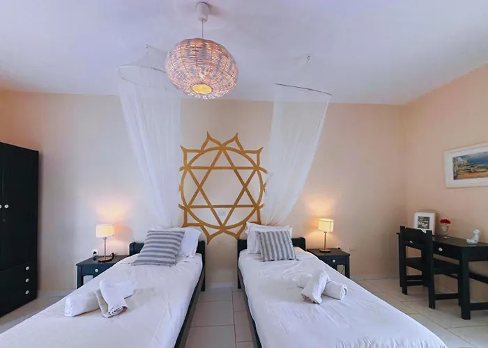 Kathys Island Retreat شقة فندقية Adia